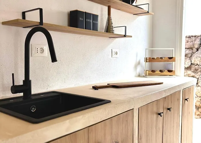 In - Relaxing Pool-front, Private Terrace & Pool Access, South Tenerife * Arona (Tenerife)