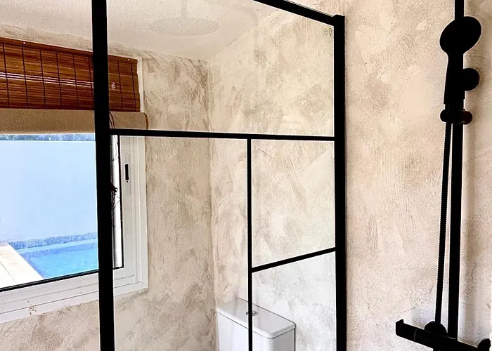 Appartement In - Relaxing Pool-front, Private Terrace & Pool Access, South Tenerife Arona (Tenerife)