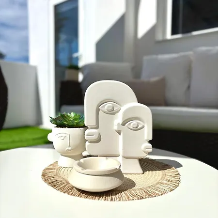 In - Relaxing Pool-front, Private Terrace & Pool Access, South Tenerife 아파트 아로나